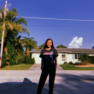 Meet your Posher, Justine